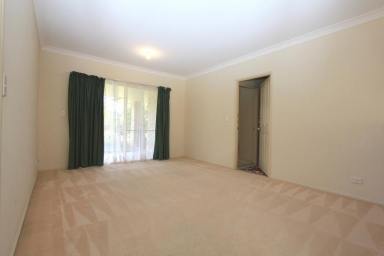 House For Lease - QLD - Samford Valley - 4520 - "Cute Cottage "  (Image 2)