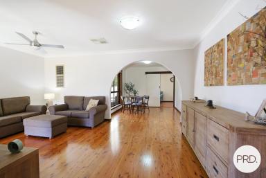 House Sold - NSW - Lavington - 2641 - WELL SIZED FAMILY HOME  (Image 2)