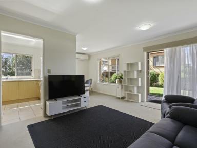 Unit For Sale - NSW - Merimbula - 2548 - HEART OF TOWN  (Image 2)