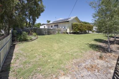 House For Sale - NSW - Balranald - 2715 - Discover a Tranquil Lifestyle Close to Nature and Town Amenities  (Image 2)