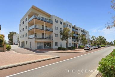 Apartment For Sale - WA - Joondalup - 6027 - CLASSY VIEWS CAPTURING THE CHARM OF JOONDALUP & THE TRANQUIL LAKE!  (Image 2)