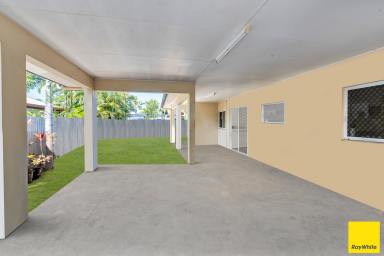 House For Sale - QLD - Kewarra Beach - 4879 - Spacious Family Home on a Generous Allotment!  (Image 2)