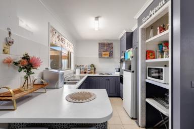 Other (Residential) For Sale - VIC - Mildura - 3500 - Perfect Starter or Downsizer - Low-Maintenance Brick Veneer Unit  (Image 2)