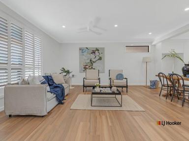 House For Sale - NSW - Moama - 2731 - A Stylishly Renovated Turn-Key Home in Central Location  (Image 2)