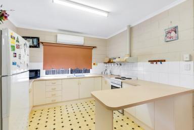 House For Sale - QLD - Edmonton - 4869 - Full Duplex - 2 x 2 Bedrooms + Lock up Garage x 2 - Sensational Investment!  (Image 2)