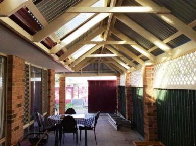 House Leased - WA - Midland - 6056 - Midland 4x2 Brick and Tile House for Lease @ $750pw.  (Image 2)