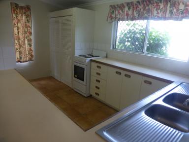 Unit Leased - QLD - Whitfield - 4870 - Stand Alone Duplex In Whitfield!  (Image 2)