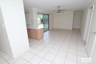 House For Sale - QLD - Laidley - 4341 - Now Vacant! Ready to move into  (Image 2)