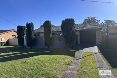 House For Lease - NSW - Taree - 2430 - Walk To Taree West School, Renovated home  (Image 2)