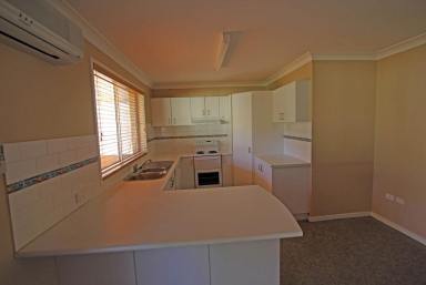 House For Lease - NSW - Taree - 2430 - Walk To Taree West School  (Image 2)