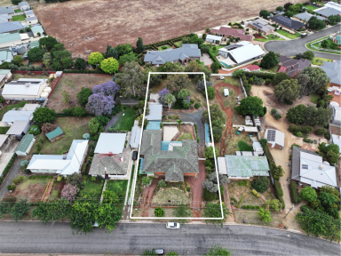 House For Sale - NSW - Temora - 2666 - Solid and Spacious!  (Image 2)