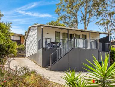 House Sold - NSW - Catalina - 2536 - Modern Home with Golf Course Views !  (Image 2)