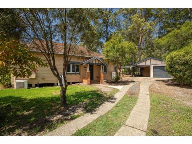 House For Sale - NSW - Nabiac - 2312 - Excellent buying in the heart of the Midnorth Coast  (Image 2)