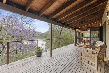 House For Sale - NSW - Berowra Waters - 2082 - Luxury Waterfront Retreat in Berowra Waters  (Image 2)