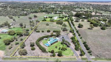 Acreage/Semi-rural For Sale - NSW - Moree - 2400 - West is Best  (Image 2)