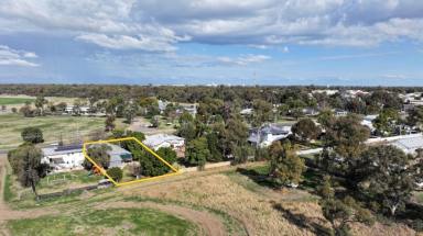 House For Sale - NSW - Moree - 2400 - Neatly Renovated - DOESN'T FLOOD!  (Image 2)