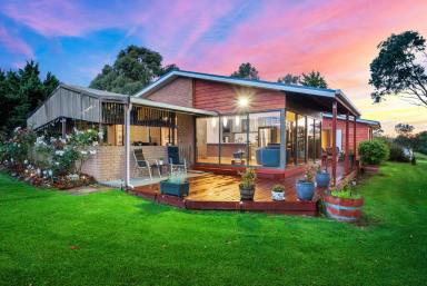 House For Sale - TAS - Forcett - 7173 - Escape to Your Own Slice of Paradise  (Image 2)