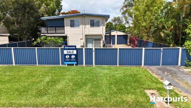 House For Sale - QLD - Burnett Heads - 4670 - Dual Living 2-Story Home! Large Block, Solar Shed + Pool  (Image 2)