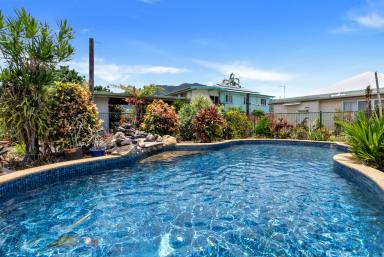 House For Sale - QLD - Mooroobool - 4870 - Low Set Queenslander - Side Access with Block Shed - 807m2 Corner Block - Pool  (Image 2)