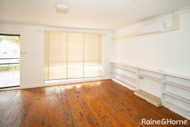 Unit Leased - NSW - Tolland - 2650 - LOW MAITNENCE UNIT LIVING  (Image 2)