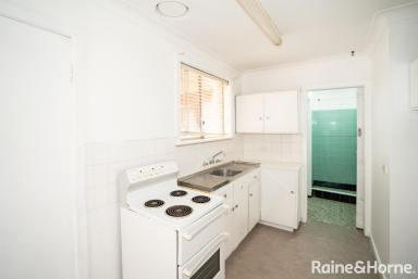 Unit Leased - NSW - Tolland - 2650 - LOW MAITNENCE UNIT LIVING  (Image 2)