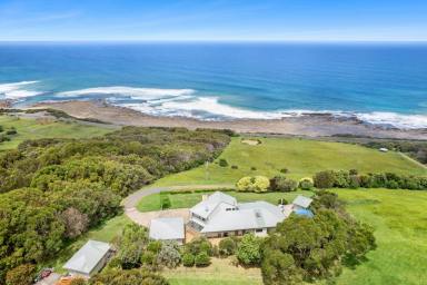 House For Sale - VIC - Wongarra - 3234 - AS FAR AS THE EYE CAN SEE  (Image 2)