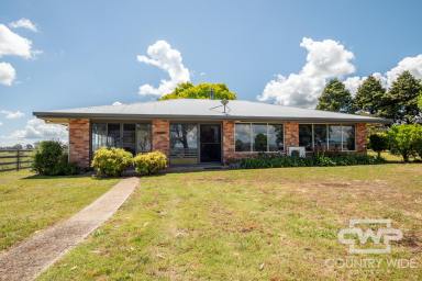 Mixed Farming For Sale - NSW - Shannon Vale - 2370 - Hillcrest - Spectacular Views On Acreage,  (Image 2)