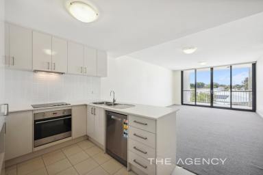 Apartment Sold - WA - Spearwood - 6163 - Don't Pass on this Pallet Ave Property  (Image 2)