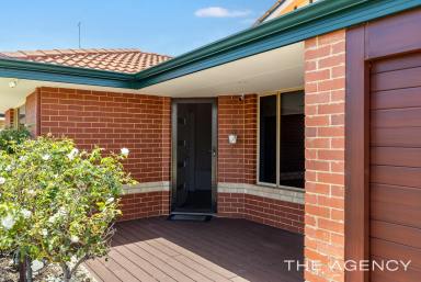 House Sold - WA - Halls Head - 6210 - "Your Ideal Family Home: Large Block, Renovated Kitchen, Big Shed and Space for a Pool!"  (Image 2)