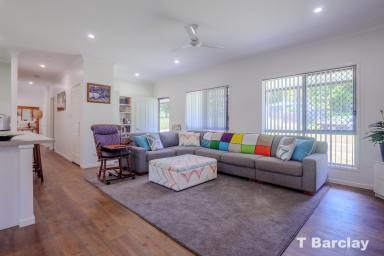 House For Sale - QLD - Russell Island - 4184 - Immaculate, Fully Furnished Home – Move In and Start Living!  (Image 2)