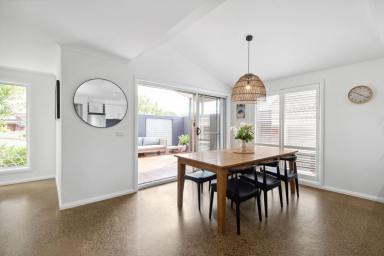 House For Sale - VIC - Kennington - 3550 - A wonderful Family Home!  (Image 2)