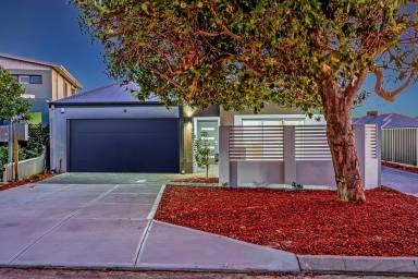 House For Sale - WA - Nollamara - 6061 - CONTEMPORARY LIVING REDEFINED!  (Image 2)