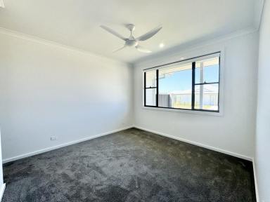 Duplex/Semi-detached For Lease - NSW - Old Bar - 2430 - Stunning New Three bedroom Duplex in Premier Subdivision  (Image 2)