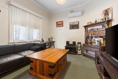 House For Sale - VIC - North Bendigo - 3550 - Your Ideal Home in the Heart of Bendigo  (Image 2)