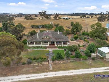 Acreage/Semi-rural For Sale - SA - Keyneton - 5353 - Stunning country residence (23.7 Ha). Excellent shedding, close to the Barossa. Quality infrastructure. Endless lifestyle possibilities.  (Image 2)