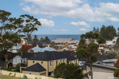 Apartment For Sale - NSW - Kiama - 2533 - Value Plus Beachside TOP FLOOR Apartment with Coastal Views.  (Image 2)