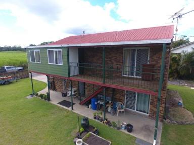 House For Sale - NSW - Broadwater - 2472 - Broadwater Beauuuuty ! (Image 2)