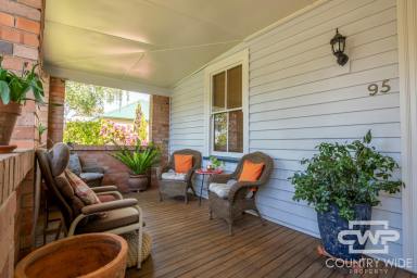 House For Sale - NSW - Glen Innes - 2370 - Charming Vintage Home with Modern Comforts  (Image 2)