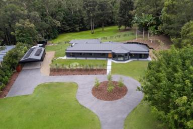 House For Sale - QLD - Lake Macdonald - 4563 - Spacious 5-Bedroom Family Retreat on 2.8 Acres in the Elite Lake Macdonald  (Image 2)