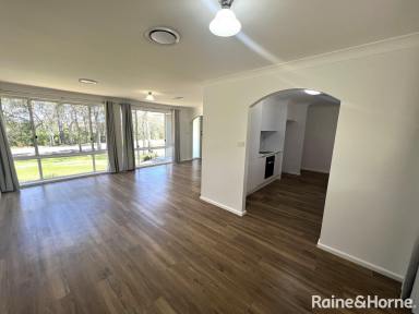 House Leased - NSW - North Nowra - 2541 - LOCATION, LOCATION, LOCATION!  (Image 2)