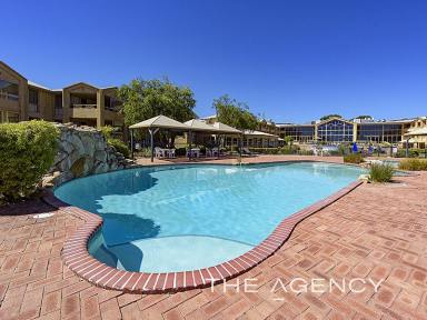 Serviced Apartment For Sale - WA - Broadwater - 6280 - A Beachside Lifestyle You'll Love – An Investment You'll Appreciate!  (Image 2)