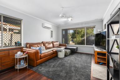 Duplex/Semi-detached For Sale - WA - Gosnells - 6110 - Spacious Duplex in Convenient Position!  (Image 2)