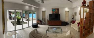 House For Lease - QLD - Kewarra Beach - 4879 - Kewarra Beachfront Villa Living  (Image 2)