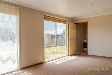 House For Sale - VIC - Horsham - 3400 - Sound Investment / Great Returns  (Image 2)