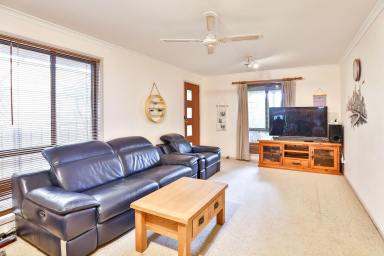 House For Sale - VIC - Mildura - 3500 - EFFORTLESS LIVING IN A PRIME LOCATION  (Image 2)