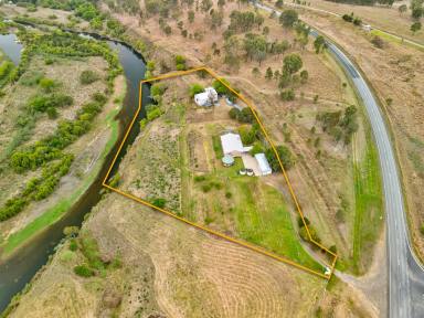 House For Sale - QLD - Harlin - 4314 - Brisbane River Frontage with a Brick home, Large Shed & Garage  (Image 2)