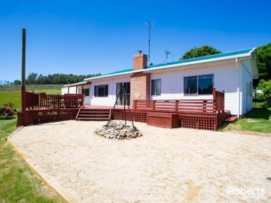 Acreage/Semi-rural For Sale - TAS - Glengarry - 7275 - Family Home on 90 acres  (Image 2)