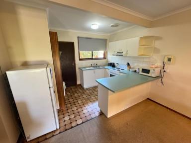 Unit Leased - VIC - Kyabram - 3620 - $350.00 per week  (Image 2)