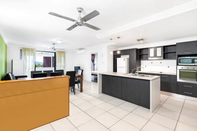 House For Lease - QLD - Bungalow - 4870 - CITY FRINGE FULLY FURNISHED TOP FLOOR APARTMENT  (Image 2)