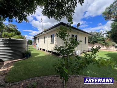 House For Sale - QLD - Kingaroy - 4610 - Beautifully renovated & complete with 12x6m shed  (Image 2)